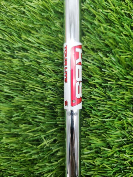 Fer 5 Srixon ZTX Forgé, Shaft Acier KBS Tour Stiff, Main Droite, Grip Neuf