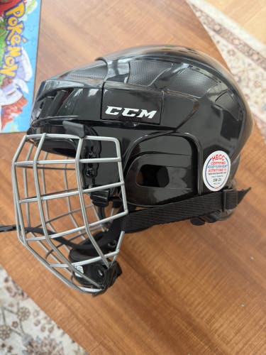 Medium CCM 50 Helmet (Used)