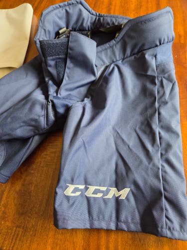 Blue Medium CCM PP90 Pant Shell Pro Stock (New)