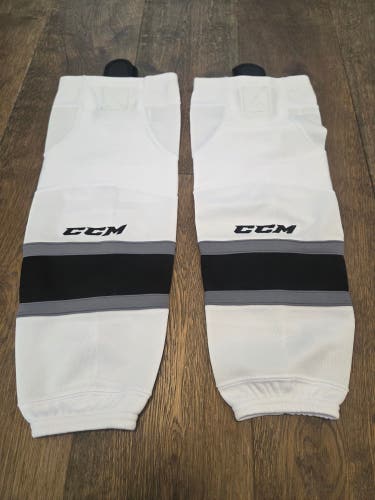 White Youth Medium LA Kings CCM Socks Pro Stock (New)