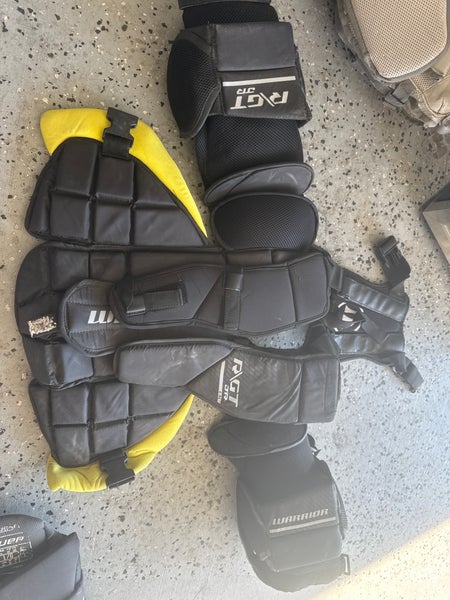 Large/Extra Large Warrior Ritual GT Goalie Chest Protector (Used)