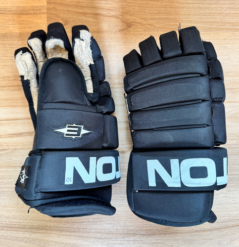 Easton E-Pro Gloves 15" Pro Stock (Used)