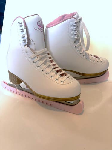 Jackson Soft Skate 380 Women's Figure Skates