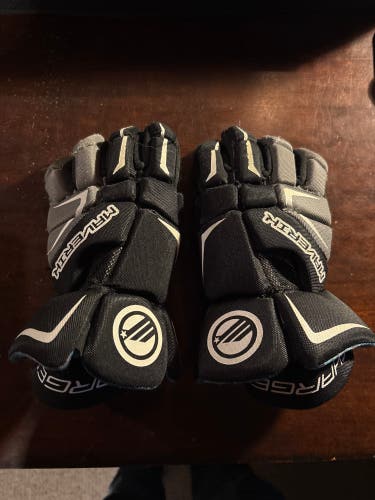 Maverik Charger Lacrosse Gloves (Used)