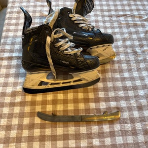 Bauer Supreme M5 Pro Hockey Skates Size 5 fit 1(Used)-extra steel included