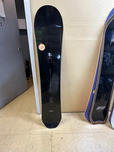 Sims Macrodose Snowboard 158 cm (Used twice as a demo board)