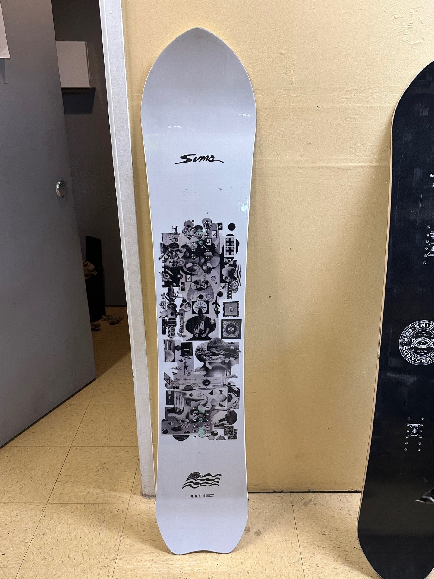SIMS SNOWBOARD SIZE 159 CM | SidelineSwap | Buy and Sell on
