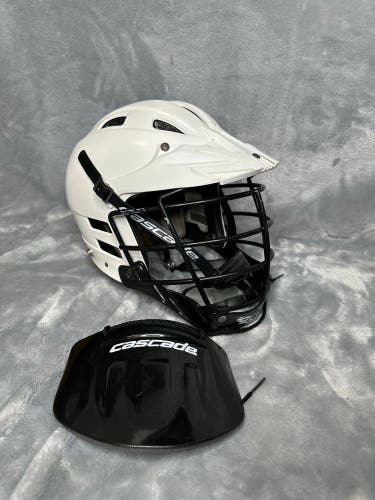 White Adult Cascade CPV-R Helmet (Used)