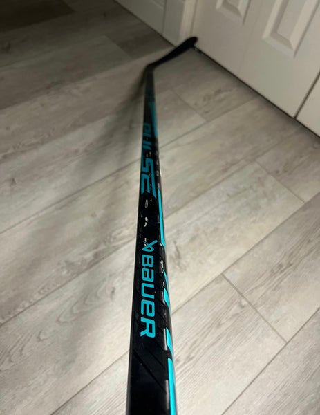 Senior Bauer Pulse Right Handed Hockey Stick P92 87 Flex (New)