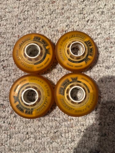 Rinkrat Hornet Split XXX Grip 76mm set of 4 - axiom T10 Bauer mission