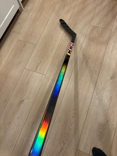 Intermediate CCM JetSpeed FT8 Pro Left Hand Hockey Stick P28+1/4 55 Flex (Used)