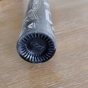 Worth Mayhem Composite Bat 26 oz 34" (Used)