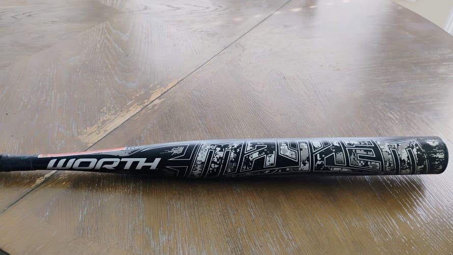Worth Mayhem Composite Bat 26 oz 34" (Used)