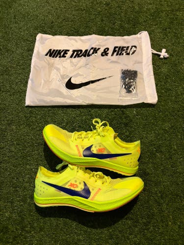 Size 9.5 - Nike ZoomX Dragonfly Fast Pack