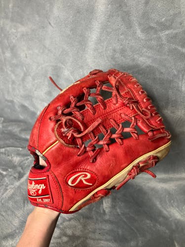 Red Rawlings Gold Glove Elite RH Outfield Baseball Glove 11.5" (Used)