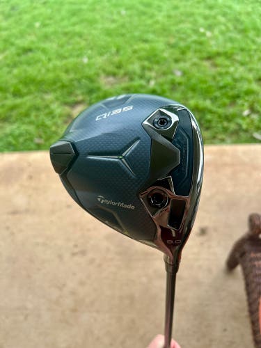 Taylormade QI35 LS 9 degree Mint condition
