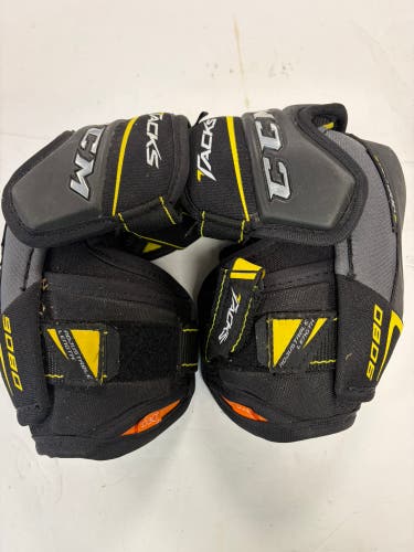 Junior Large CCM Tacks 9080 Elbow Pads (Used)