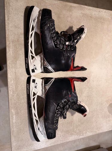 Used CCM JetSpeed FT2 Hockey Skates Regular Width Pro Stock 11.5