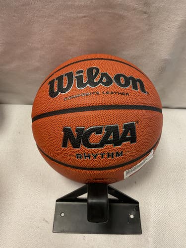 Used Wilson Basketball Youth Indoor Child 11490-S000269623