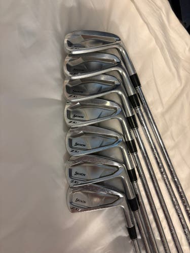 Men's 2025 Srixon ZXi7 Right Handed Iron Set Regular Flex Steel Shaft (Used)
