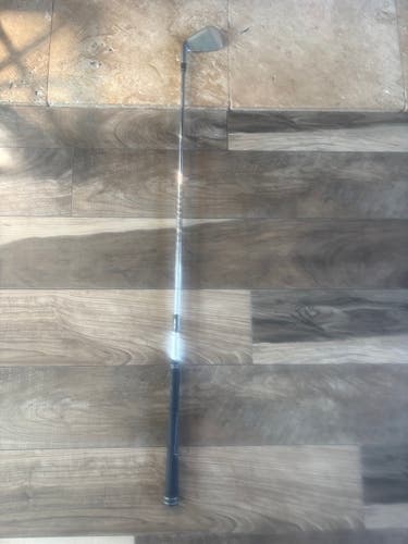 Men's Nike 4 iron Nds Right Handed (Used)