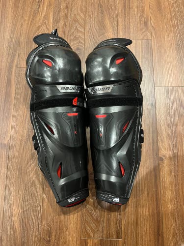Senior Bauer Vapor 3X Pro 15" Shin Pads (Used)