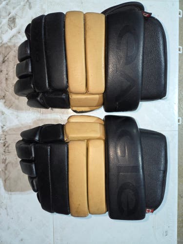 Eagle H34 Gloves 14" (Used)