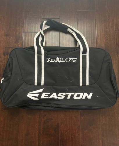 Easton Pure Hockey Youth Bag (Used)