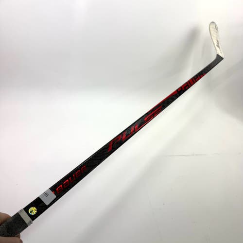 Used Left Red Bauer Pulse | 87 Flex P28 Curve Grip | Matt Gryzelcyk | BH136