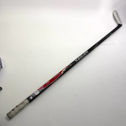 Used Left Red/Black Bauer Flylite | 95 Flex P28 Curve Grip | Colton Dach | BH147