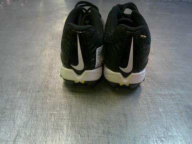 Used Nike FASTFLEX BB/SB Cleats Black Junior 05.5 11339-S000199440