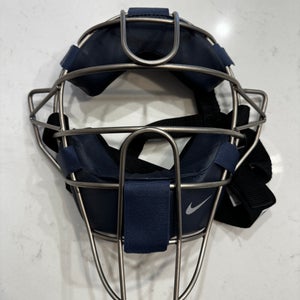 Adult Nike Catcher's Mask (New)