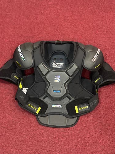 Senior Sher-Wood Rekker Morph 1 Shoulder Pads (New) Item#SWR1