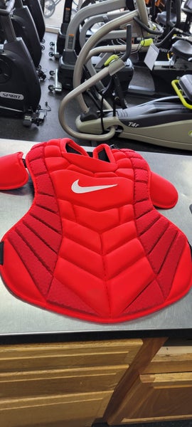 Used Nike DIAMOND ELITE 17 Catchers Chest Protector Red Adult 11497-S000155999