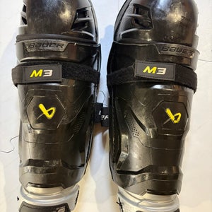 Intermediate Bauer Supreme M3 13" Shin Pads (Used)