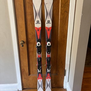 Salomon XDrive 161cm with Adjustable Salomon Lithium 10 Bindings
