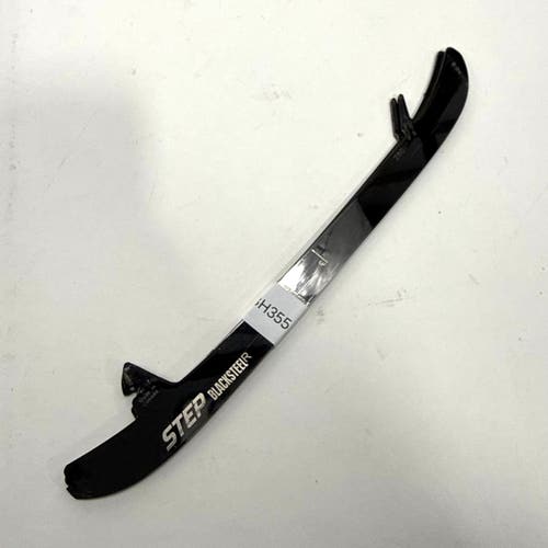 Used CCM Black Step Reload Steel | 280mm | Chicago Blackhawks Oliver Moore #11 | BH355