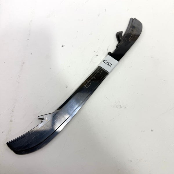 Used Bauer Fly-Ti Steel | 263mm | #9 Ryan Greene - BH352