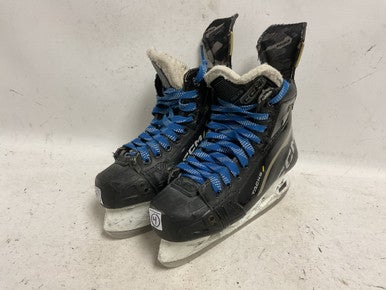 Used CCM AS-580 Intermediate Hockey Skate Intermediate 4.0 11855-S000200122