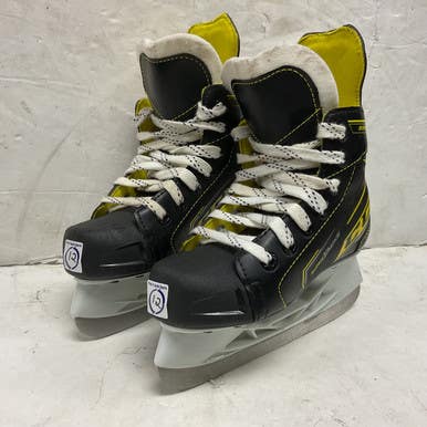 Used CCM SUPER TACKS 9350 Youth Hockey Skate Youth 12.0 11855-S000199948