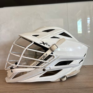 Cascade XRS  Lacrosse Helmet White, Size OSFM