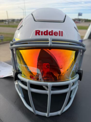 New Youth Large Riddell SpeedFlex Football Helmet with 3.0 Clear Red Speedflex Visor