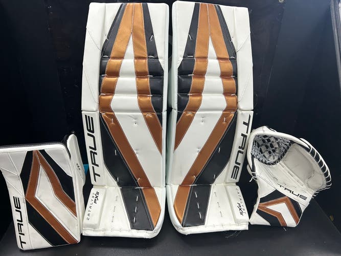 34" 2025 True Catalyst Px5 Regular Goalie Full Set Pro Stock (Used)