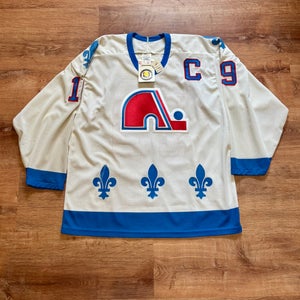 NWT CCM Joe Sakic Quebec Nordiques White Airknit NHL Hockey Jersey (L)