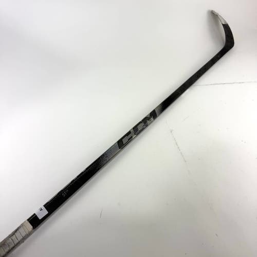 Repaired Right Handed CCM Trigger 10 Pro - 75 flex P29 Curve - #A297
