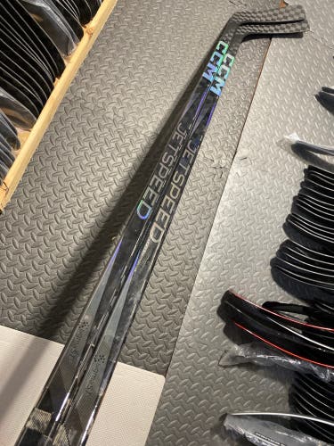 2 Pack New RH Ccm JetSpeed Team Pro P05 Lidstrom 85 Flex