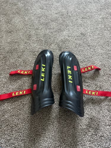 Shin Guards Large Leki Shin Guard (Used)