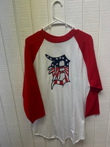MLB Detroit Tigers USA Stitches Red White Blue Tee Men’s XL Baseball Sportswear