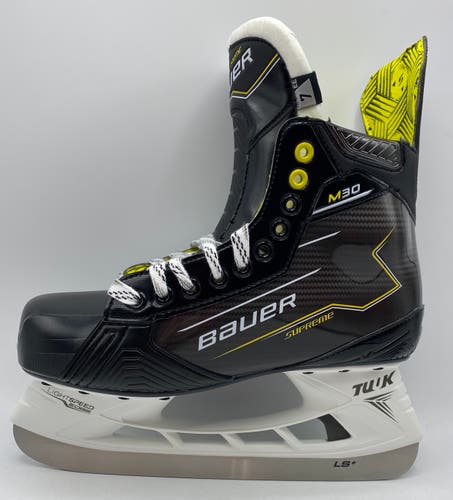 NEW Bauer Supreme M30 Skates Size 7 EE