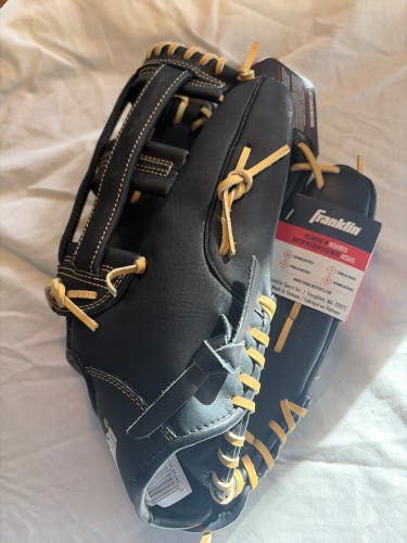 Franklin Fastpitch Pro RH Softball Glove 13.5" (New)